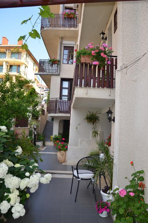 Villa Rosi ソゾポル エクステリア 写真