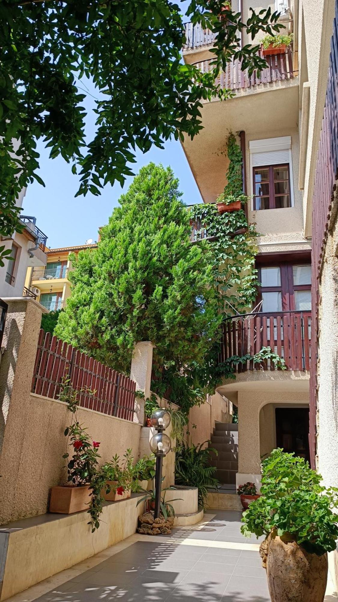 Villa Rosi ソゾポル エクステリア 写真